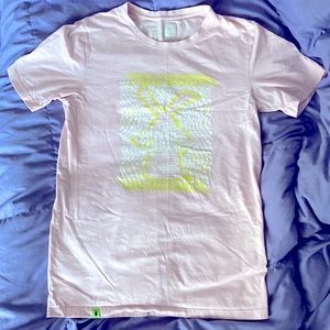 medium Dutch Bros mens t-shirt